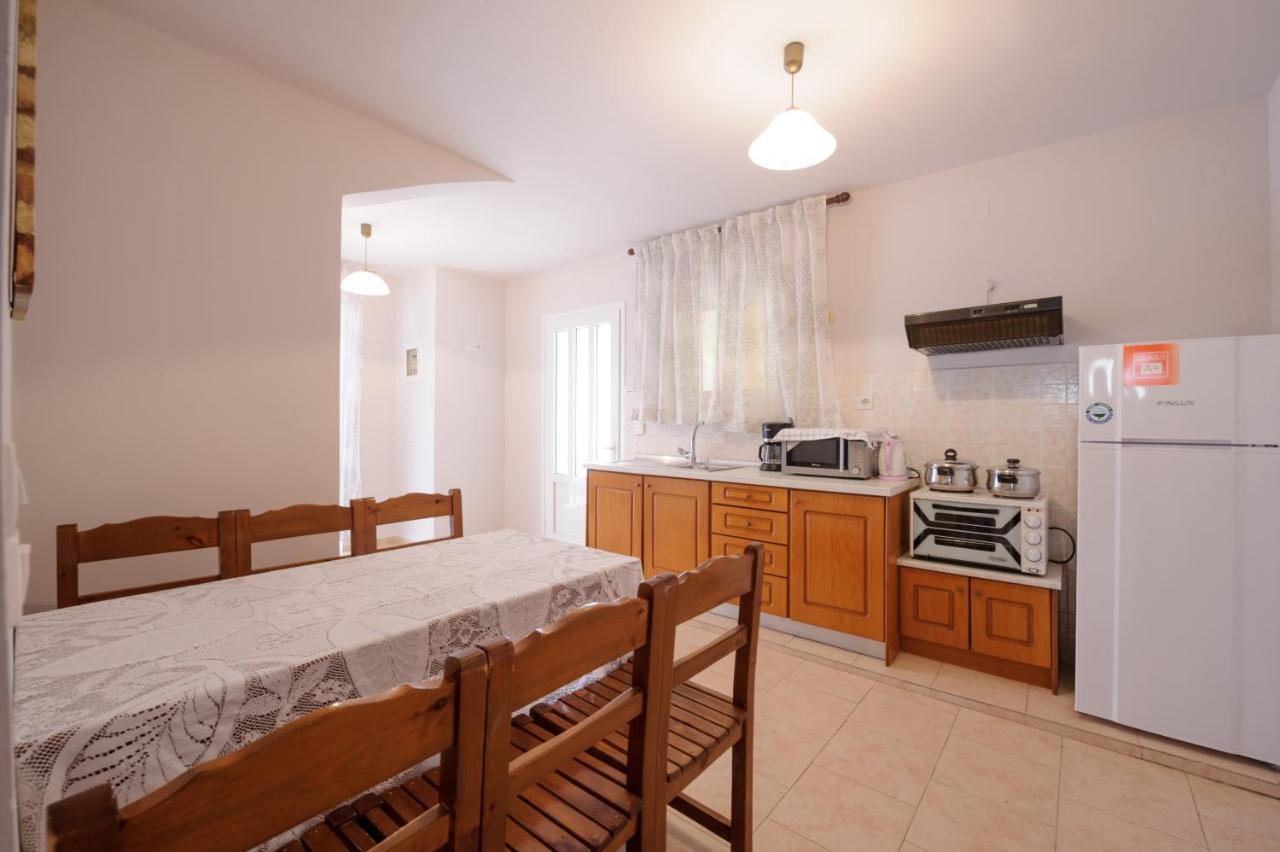 Elias & Vasili House Hotel Agios Georgios Pagon Eksteriør billede