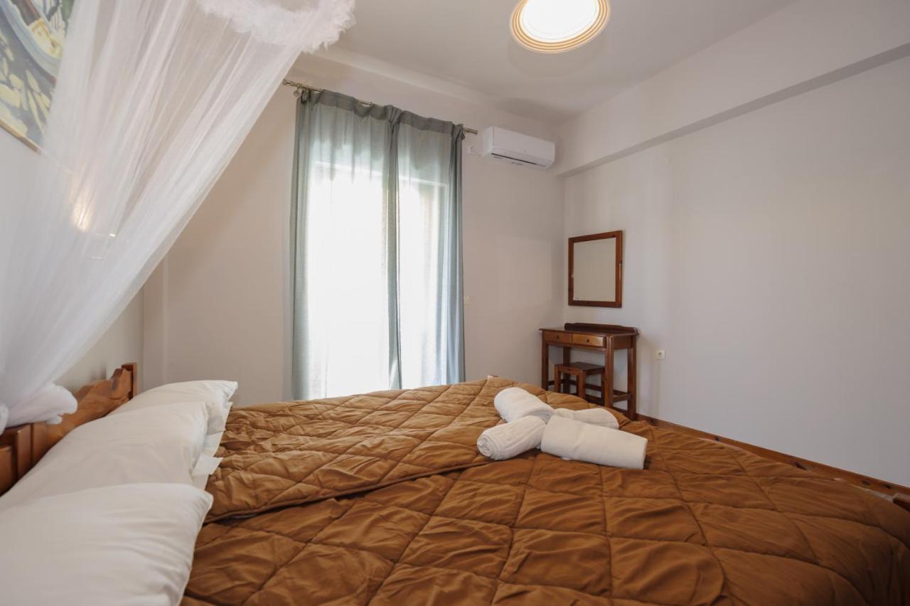 Elias & Vasili House Hotel Agios Georgios Pagon Eksteriør billede