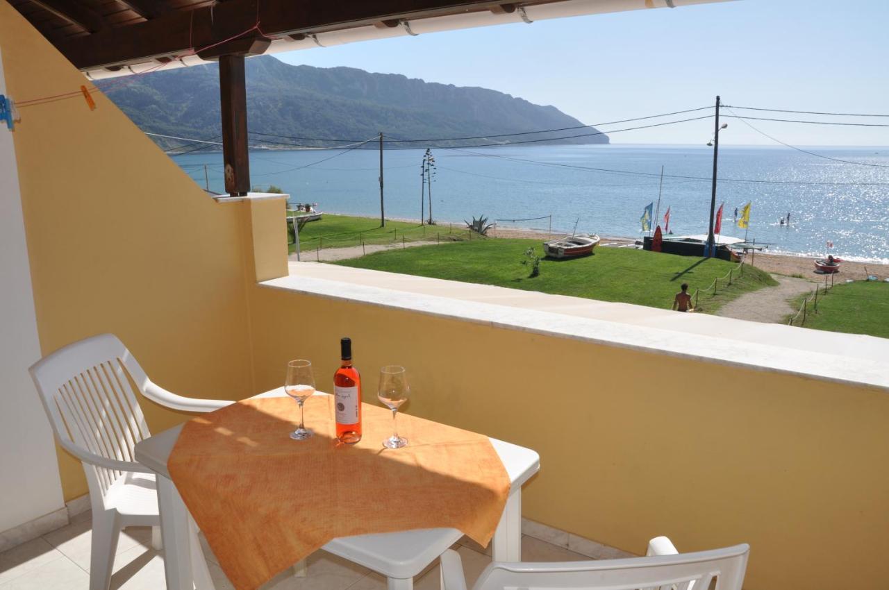 Elias & Vasili House Hotel Agios Georgios Pagon Eksteriør billede