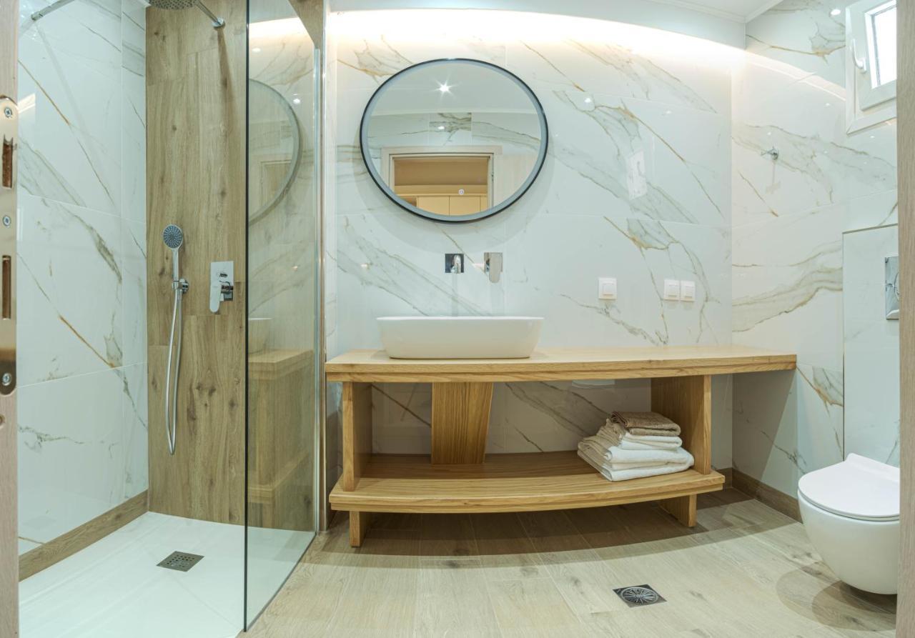 Elias & Vasili House Hotel Agios Georgios Pagon Eksteriør billede
