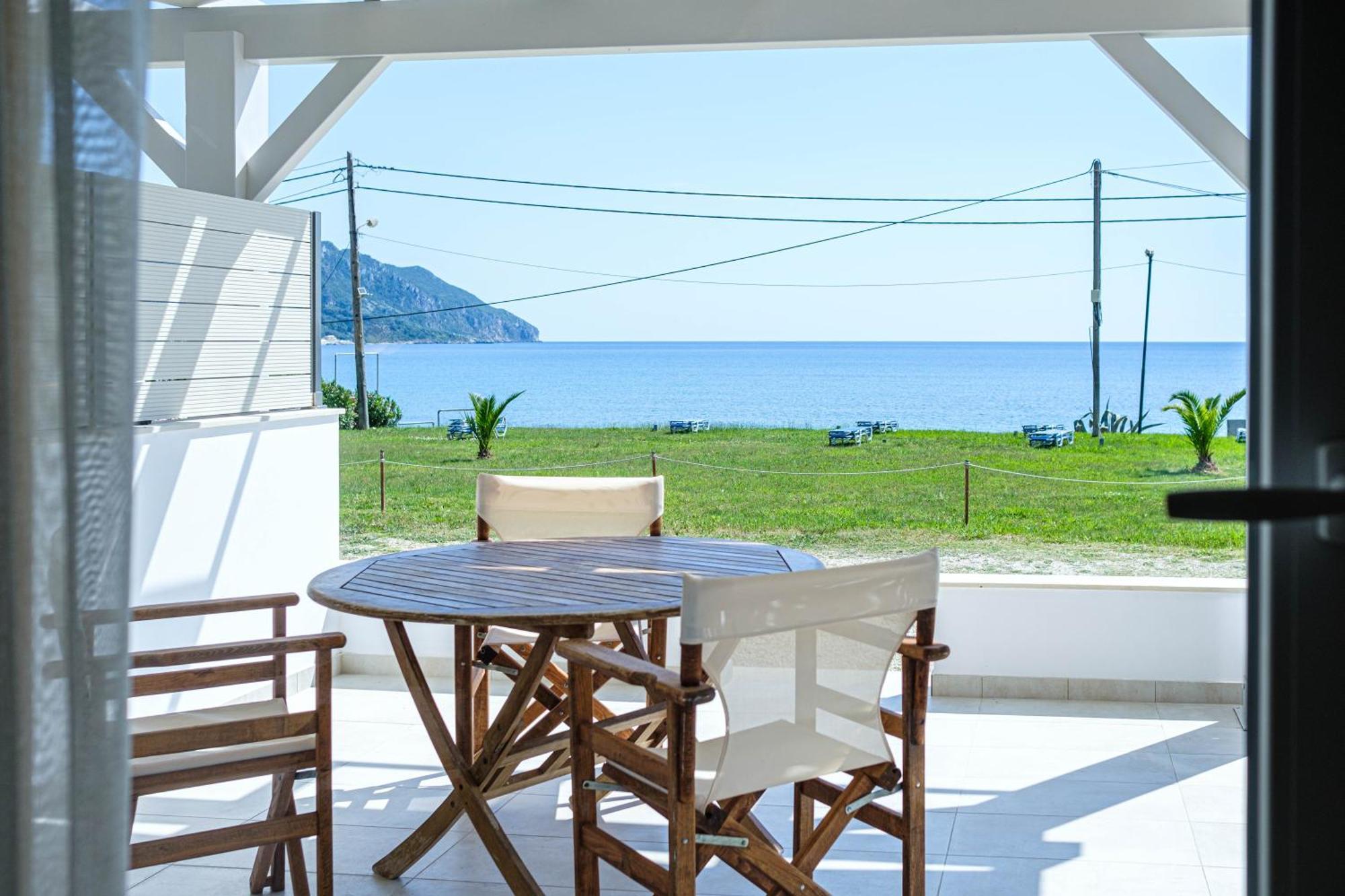 Elias & Vasili House Hotel Agios Georgios Pagon Eksteriør billede