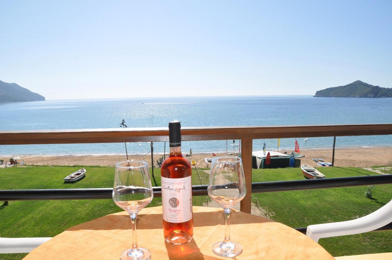 Elias & Vasili House Hotel Agios Georgios Pagon Eksteriør billede